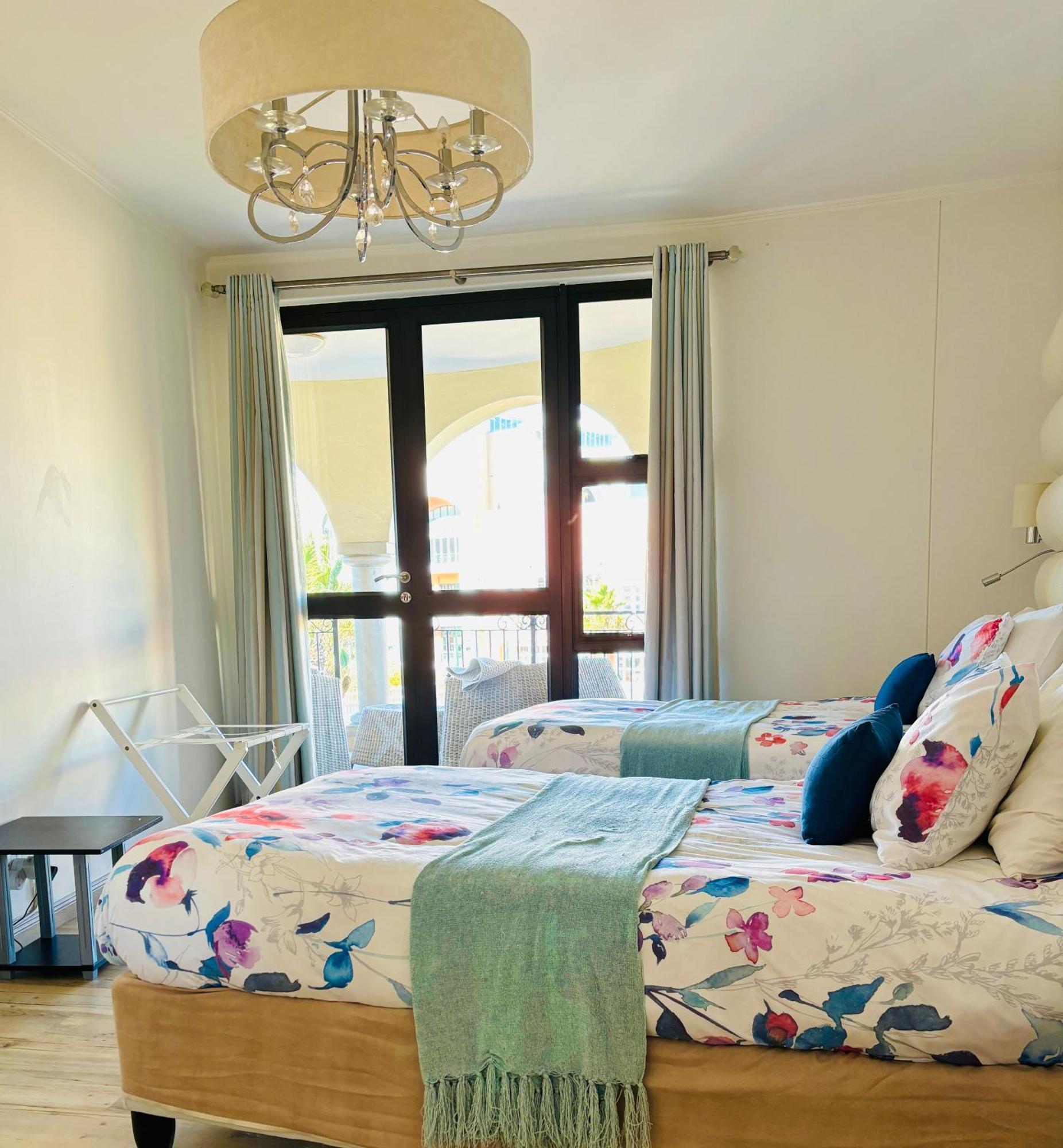 Apartment Zals -luxury Island Club Century Cape Town