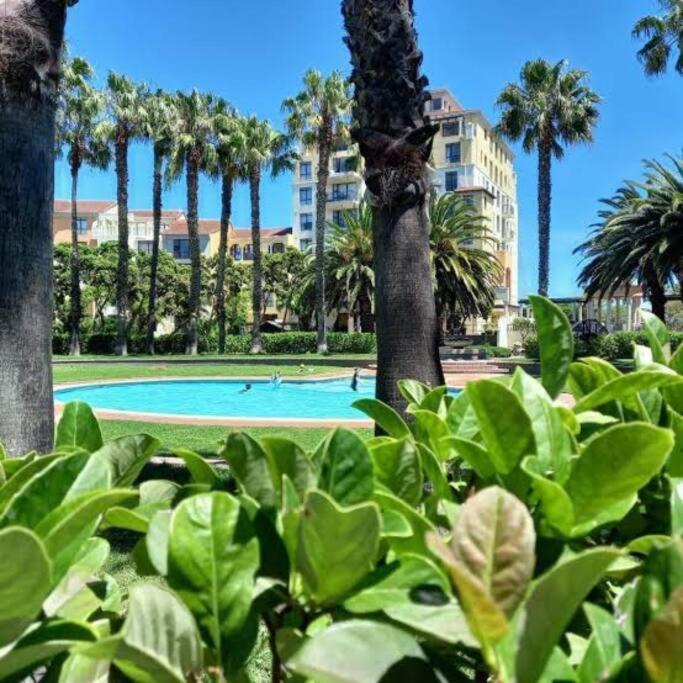 Apartment Zals -luxury Island Club Century Cape Town