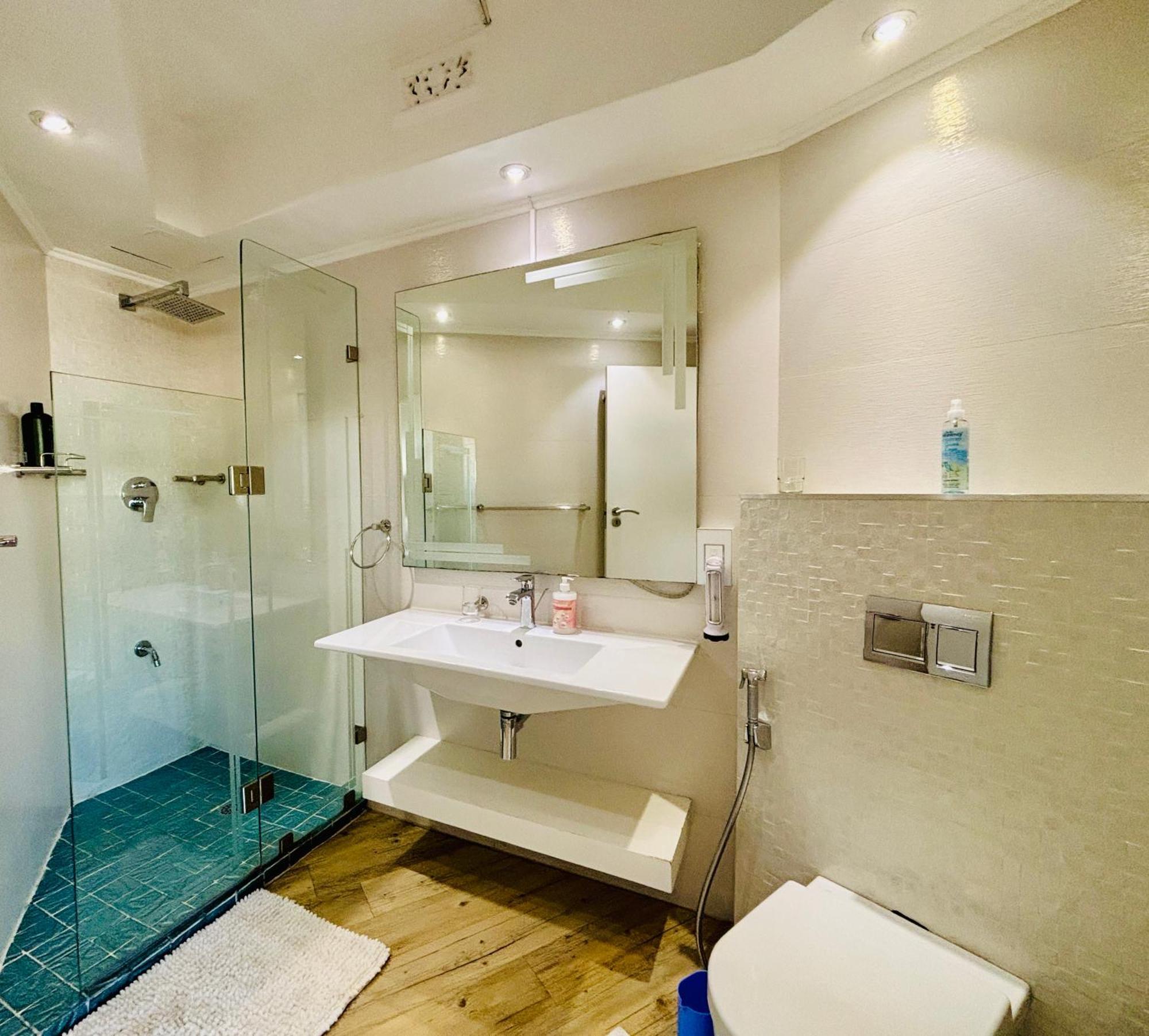 Zals -luxury Island Club Century Apartment Cape Town